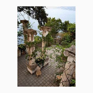 Cindi Emond, Colonnes d'une Villa Abandonnée, Capri, Photographie, 2019