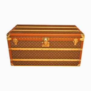 Baule con monogramma di Louis Vuitton