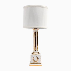 Lámpara de mesa Imperio con corona de laurel