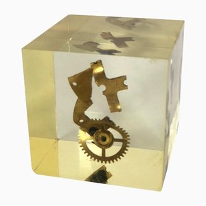 Modernist French Cube Sculpture in Acrylic Resin with Gears by Pierre Giraudon, 1970s