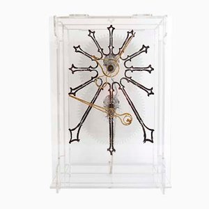 Horloge de Table XXL Mid-Century Moderne en Verre Acrylique par Boris Tabacoff