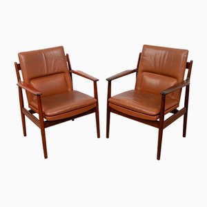 Model 431 Lounge Chairs by Arne Vodder, Set of 2