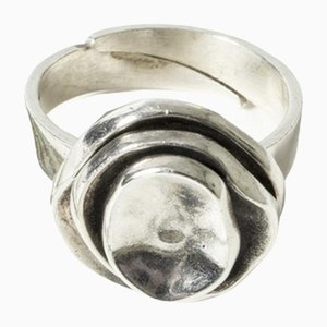 Silver Gardenia Ring by Liisa Vitali