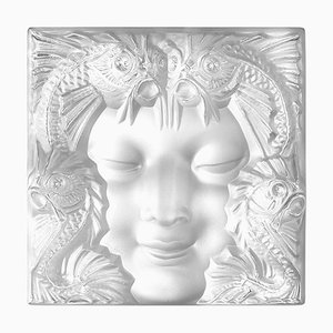 Motif Masque de Femme Décoratif par Lalique, France