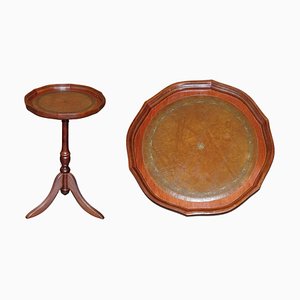 Mesa de vino con trípode vintage de caoba con borde de corteza de cuero marrón