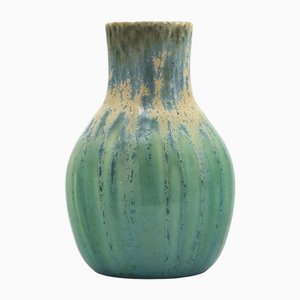 Blau-grüne Flaschenvase aus Kristallglasur von Ruskin Pottery, 1930er