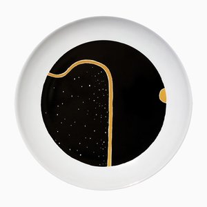 Penumbra | Copius Ceramic Plate by Vincenzo D’Alba for Kiasmo