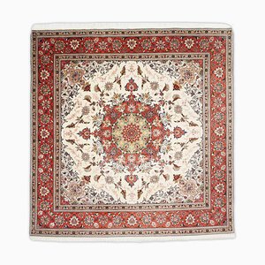 Light Red Floral Tuner Rug with Border and Medallion