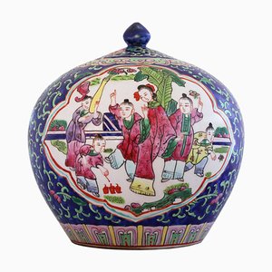 Large 19th Century Chinese Tongzhi Famille Rose Ginger Temple Jar