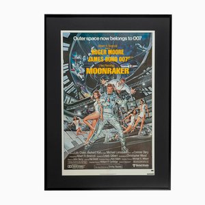 Moonraker Filmplakat mit Roger Moore