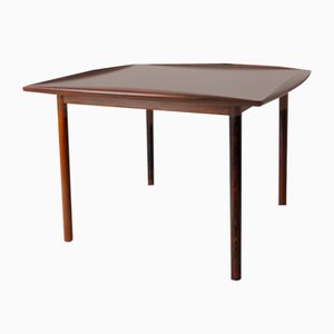 Modern Danish Coffee Table in Rosewood by Grete Jalk for P. Jeppesen