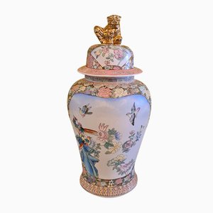 Big Vintage Chinese Family Rose Vase in Porcelain, 1970s