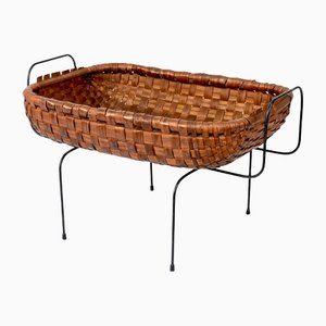 Italienischer Mid-Century Zeitschriftenständer aus Kastanienholz, Holz & Messing, 1960er