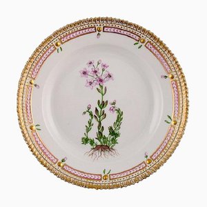 Assiette à Salade Flora Danica en Porcelaine Peinte à la Main de Royal Copenhagen