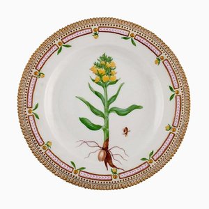 Assiette Flora Danica en Porcelaine Peinte à la Main de Royal Copenhagen