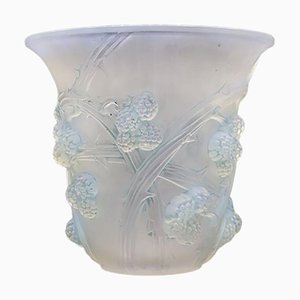 Weiße opalisierende Vase von René Lalique
