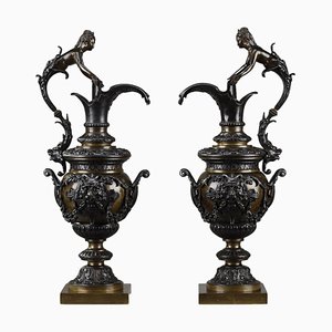 Brocche decorative in bronzo in stile rinascimentale, set di 2