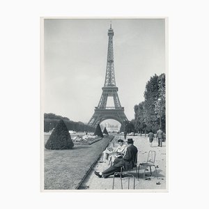 Torre Eiffel, años 50, fotografía en blanco y negro