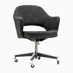 Executive Swivel Chair by Eero Saarinen