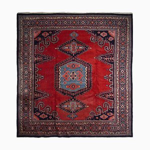 Geometric Wiss in Dark Red with Border and Medallion