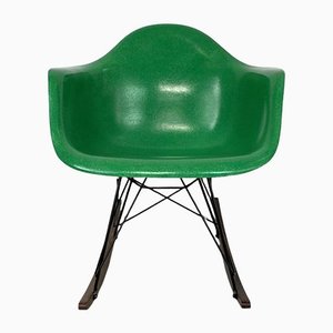 Grüner Rar Schaukelstuhl von Eames für Herman Miller