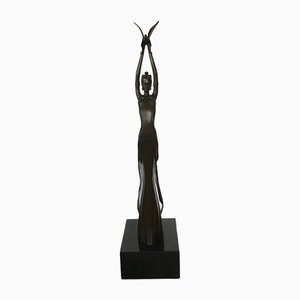 Jugendstil Bronze Frau mit Taube von Antoinette