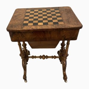 Tavolo da gioco antico vittoriano in legno di noce intarsiato