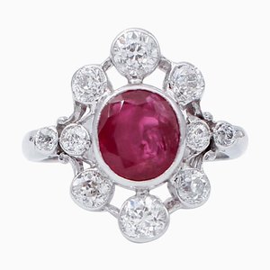 18K White Gold ring with Ruby and Diamonds