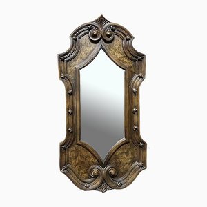 Specchio grande antico a forma di scudo