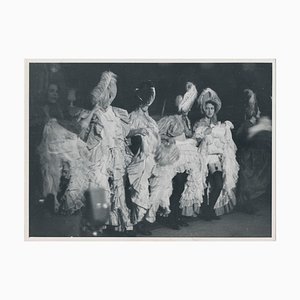 Moulin Rouge, 1950s, Photographie Noir et Blanc