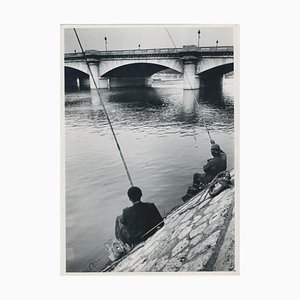 Fotografía en blanco y negro de pescadores, años 50