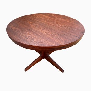 Scandinavian Expandable Round LG 115 Table in Teak, 1960s