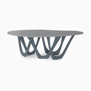 Blauer grauer skulpturaler G-Tisch aus Stahl von Zieta