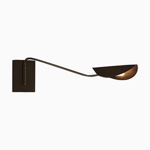 Lámpara de pared Plume pequeña de Christophe Pillet para Oluce