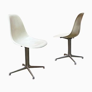 Mid-Century Italian Fiberglass Chairs by Charles and Ray Eames for Vitra, 1948, Set of 2