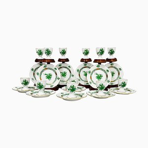 Petits Coquetiers et Plats Apponyi en Porcelaine Verte de Herend Hungary, Chine, Set de 24