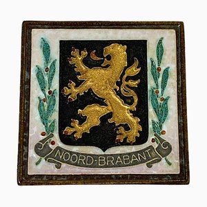 Piastrella Delft Cloisonné con lo stemma del Brabante settentrionale di Porceleyne Fles