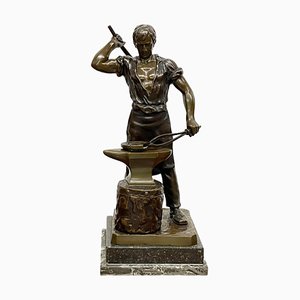 Statue en Bronze d'un Maréchal-ferrant