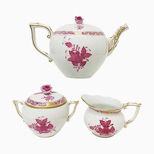 Chinese Bouquet Raspberry Porcelain Tea Pot & Milk and Sugar Pots from Herend Hungary, Set of 3