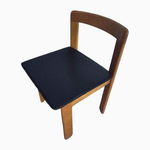Nationale Verzauberte Vintage Stühle aus Nussholz & bulgarischem Leder von Parma, 5 . Set