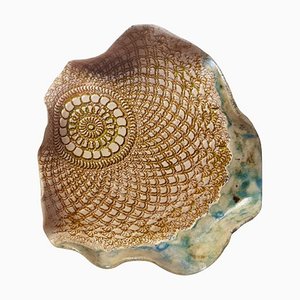 Decorative Ceramic Plate with Center Embossed in Crochet