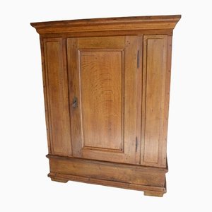 Credenza antica in quercia