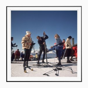 Slim Aarons, Verbier Skiers, 1964, Fotografía a color