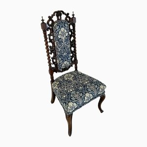 Antiker viktorianischer Beistellstuhl aus geschnitztem Mahagoni
