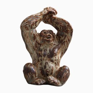 Statuetta nr. 20227 a forma di gorilla di Knud Kyhn per Royal Copenhagen, Danimarca, anni '60