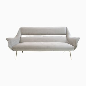 Sofá italiano Mid-Century de terciopelo de Gigi Radice para Minotti, años 50