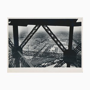 Eiffelturm, Frankreich, 1950er, Schwarz-Weiß-Fotografie
