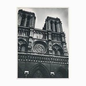 Fotografia in bianco e nero di Monmatre, Francia, anni '50