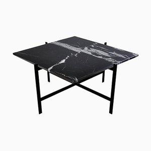 Schwarzer quadratischer Deck Tisch aus Marquina Marmor von Ox Denmarq