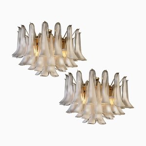 Lámparas de araña de cristal de Murano con pétalos blancos. Juego de 2